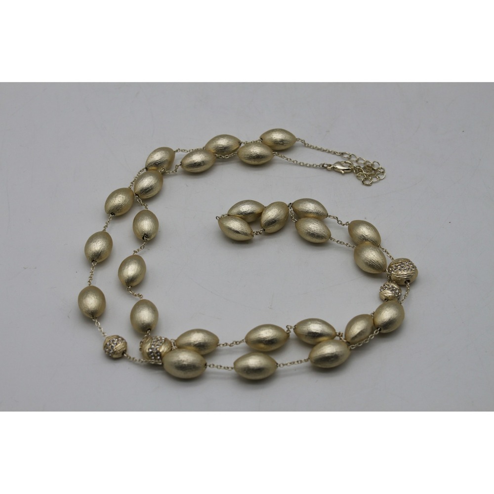 Vtg MCM Classic Elegance Trifari Satin Finish Gold Tone Beaded Long Necklace